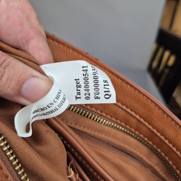 Universal Thread Goods Co. Tan Faux Leather Purse Handbag M Pockets Zip Closure - Picture 8 of 11